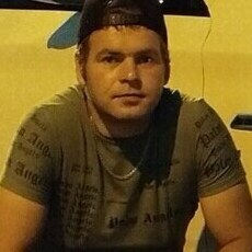 Алексей, 32
