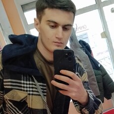 Альбик, 25