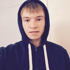 Тарас, 26