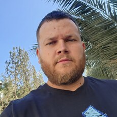 Максим, 28