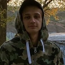 Всеволод, 25