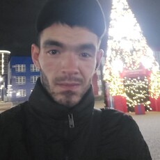 Эдик, 31