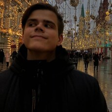 Витя, 25