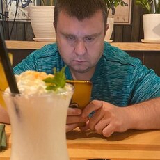 Коля, 46