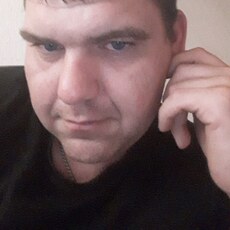Артур, 32