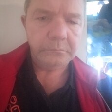 Макс, 52