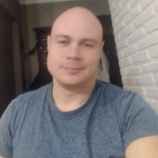 Сева, 38