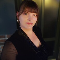 Александра, 25