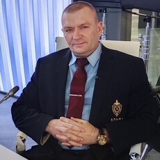Юра, 43