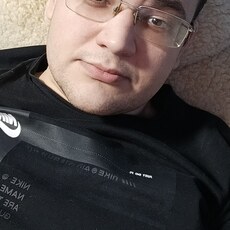 Гена, 22