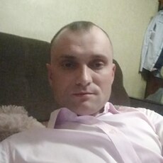 Борис, 42