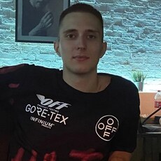Максим, 23