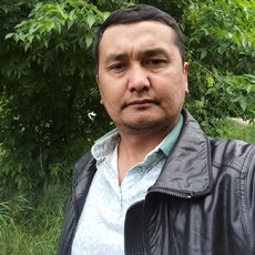 Владимир, 39