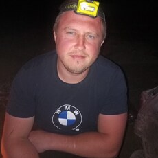 Олег, 37
