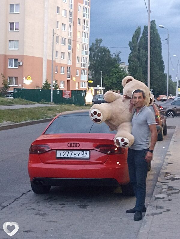 Толя