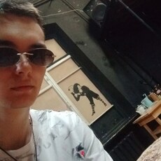 Игорь, 23