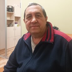 Валя, 58