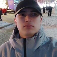 Ростислав, 21