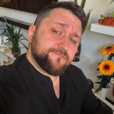 Яков, 27