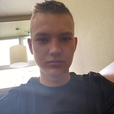 Веня, 20
