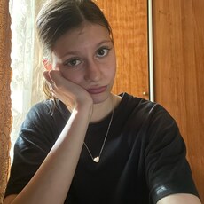 Соня, 19