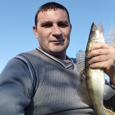Альберт, 39