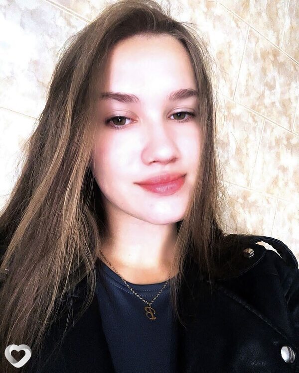 Полина