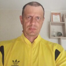 Роман, 46