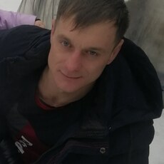 Юра, 34