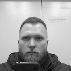Юра, 41