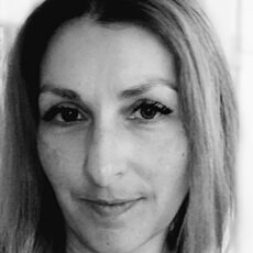 Злата, 42