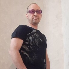 Макс, 52