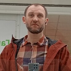 Слава, 44