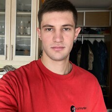 Веня, 22