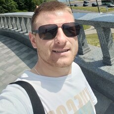 Лев, 34