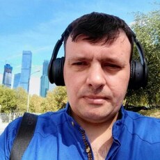 Владимир, 43