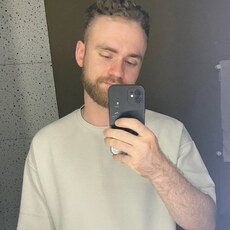 Даня, 27