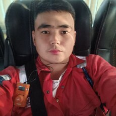 Дмитрий, 27