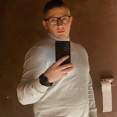 Роман, 36