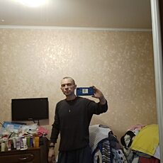 Эрик, 44