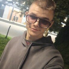 Илюха, 21