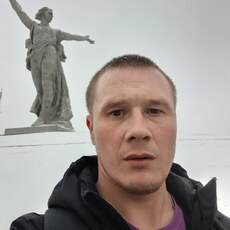 Слава, 34
