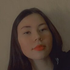 Лина, 19