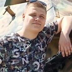 Валерий, 21