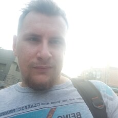 Дмитрий, 28