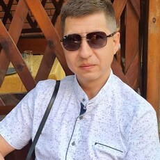 Леонид, 43