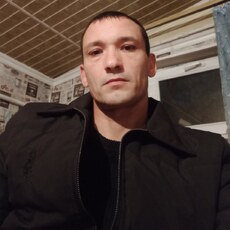 Тёма, 40