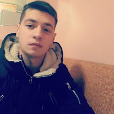 Юрий, 27