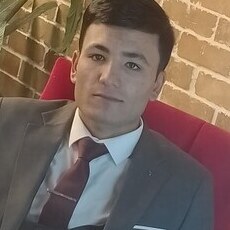 Тарас, 24