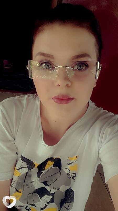 Юля